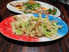 -粤·向群饭店(麓景路店)