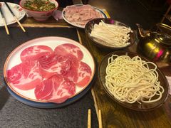 -山城棒棒军手作火锅·天花板手撕水牛鲜毛肚(北京店)