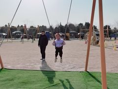 -季高兔窝窝亲子园(上海薰衣草公园店)