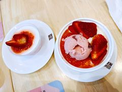 草莓梦幻组合-满记甜品(加州阳光开元广场店)