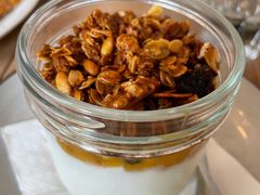 麦片酸奶-RAC BAR(安福路店)