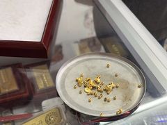 -万顺奢侈品黄金名表名包回收(青浦店)