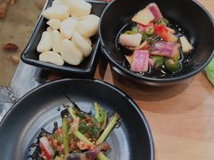 -肉甲韩国木炭烤肉(新壹街1店)