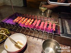 -麦凯伦烧烤·精酿超级工厂店(金桥总店)