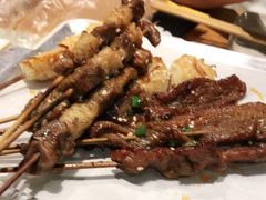 烤羔羊肉串-木屋烧烤(岗顶二店)