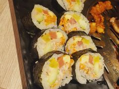 紫菜包饭-郑阿姨的家·이모네·韩料&烤肉(武川路店)