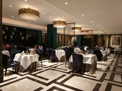大堂-Yan Ting 宴庭中餐厅(上海静安瑞吉酒店)