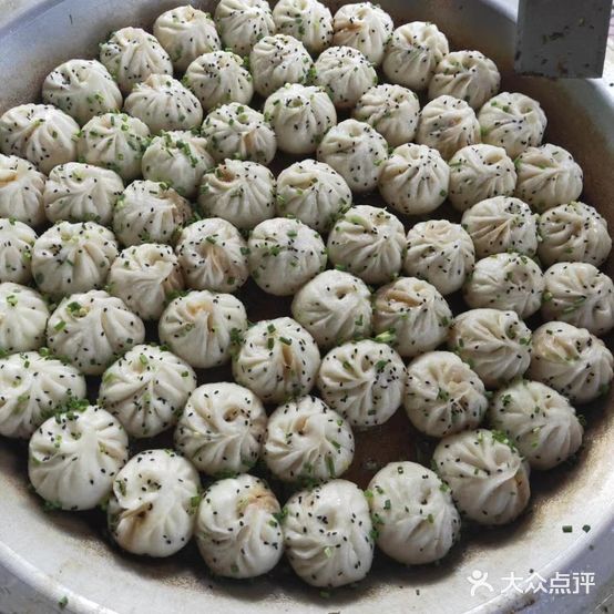 麦典王