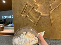 手作生打椰皇冰-喜茶(深圳万象城黑金店)