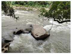 -四会奇石河风景区