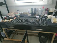 -ME觅妆·定制美妆·彩妆私教(菱角湖店)