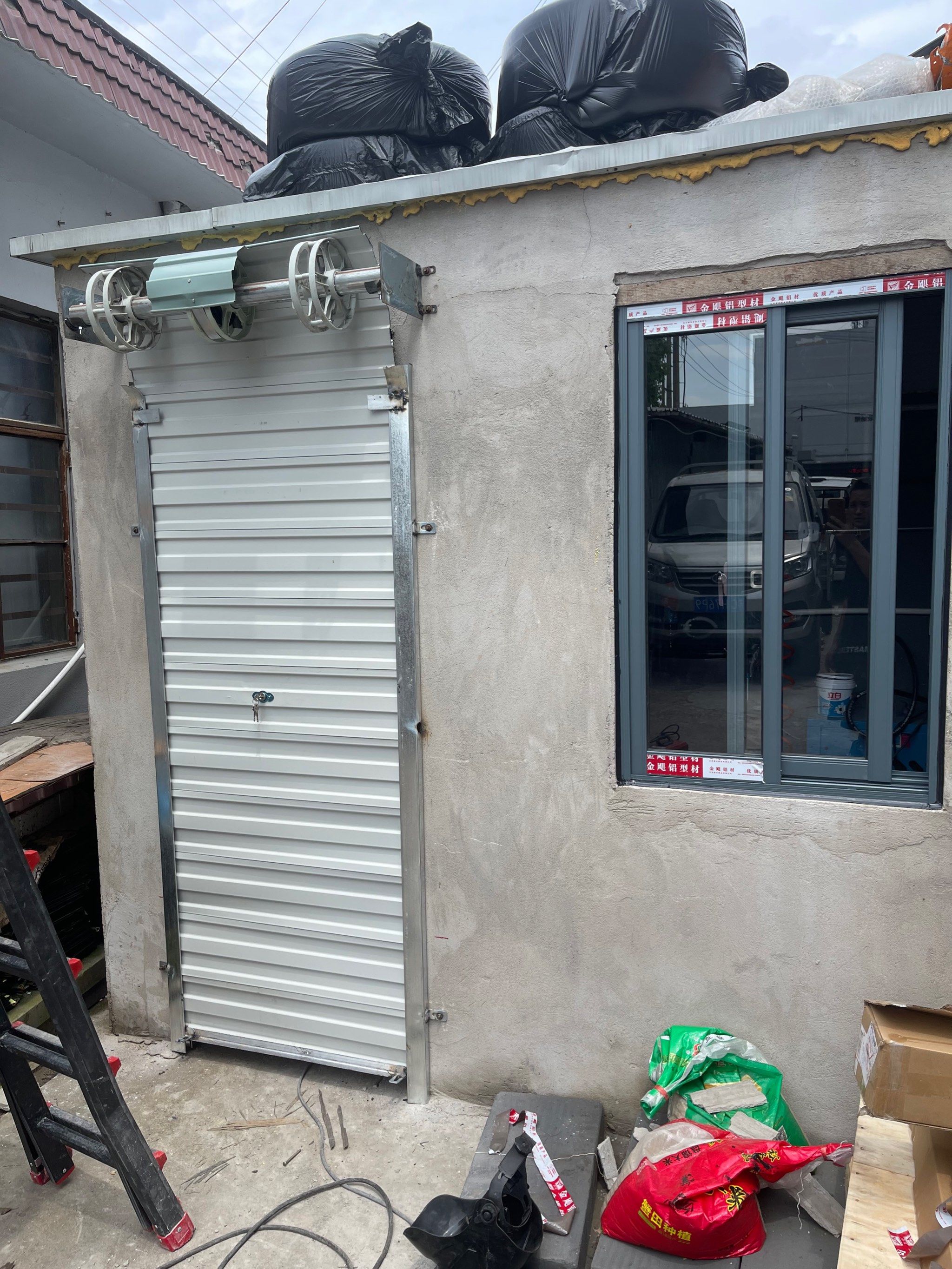 卷帘门 仓库手动彩钢卷帘门
