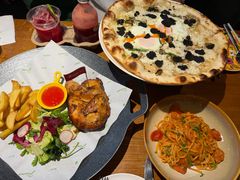 -JINNS锦时 steak&pizza(浸信会礼拜堂旧址店)