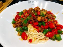 战斗鸡拌面-赵崽儿川式面品(金桥国际店)