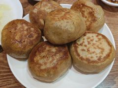 -清真吴记门钉肉饼·喜多利