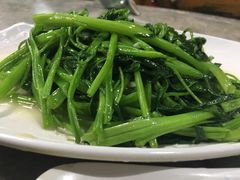 -亚龙湾8号(丁村万人海鲜广场店)