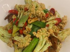 生炒有机菜花-月福京味斋·烤鸭店·北京菜(鼓楼总店)