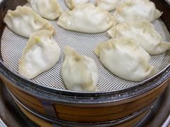 -清真老铁家灌汤包