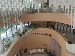 -广州市白云区图书馆