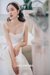 -AMOUR·爱沫婚纱礼服·小众设计品牌