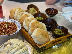 泡泡油饼-关中道陕味艺术餐厅(西岳庙店)