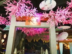 -韵秋荷(宝山龙湖天街店)