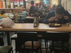 大堂-小杨生煎(火车站北广场店)