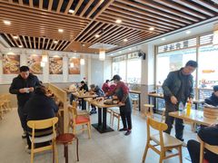 -佬钱湾仔(衣裳街店)