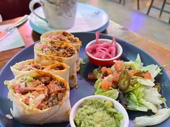 传统墨西哥卷-Famous肥猫墨西哥音乐餐吧(五棵松华熙LIVE店)