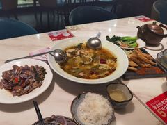 -周渝食惦·酸菜鱼精致川菜(横岗店)