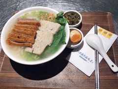 -陈鹏鹏潮汕菜(宝安机场T3航站楼店)