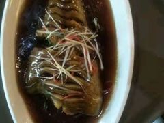 -东口码头·烧鸽子·鱼头泡饼·地方菜(金鹰悦城店)