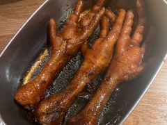 弄堂里的卤鸡爪-弄堂里·寻味杭州(湖滨银泰in77C区店)