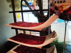 -左庭右院鲜牛肉火锅(浦江欢乐颂店)