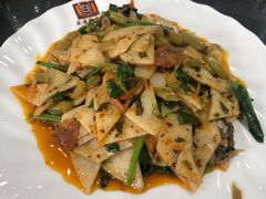-瑞丰园庭院餐厅·白族传统家常菜