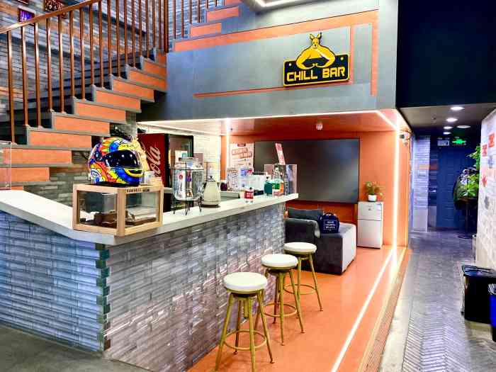 加伍磅健身-"去全中国最年轻的健体职业卡选手小萝卜的健.