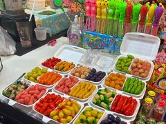 -席娜卡琳火车铁道夜市