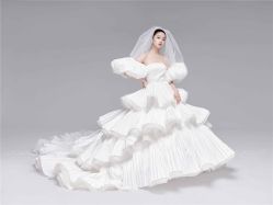 -易摄影婚纱摄影工作室