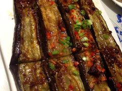 肉沫茄子-东方饺子王(创始店)