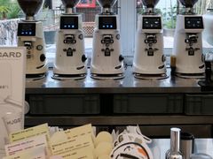 -HUGS coffee(东区店)