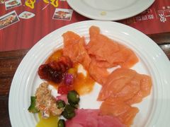 -四海一家自助餐(益田假日广场店)