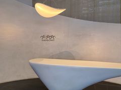 -涨巢·潮玩水疗局