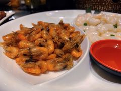 油爆虾拼虾仁-上海1号私藏菜(静安店)