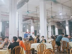 大堂-标记美食新鲜猪杂(兴南大道店)