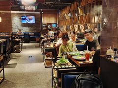 大堂-老墙根涮肉·铜锅·烧烤(欢乐谷·王四营店)