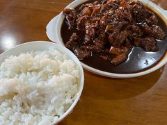 -三居鲁味坊黄焖鸡(山大路店)