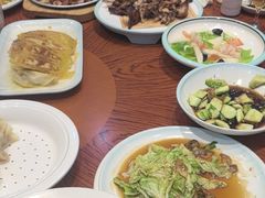 -乔家小院•本地小海鲜•非遗驴肉(万年泉路店)