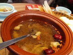 紫砂土鸡汤-有红鸡毛店·川菜(建设路店)