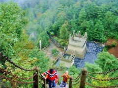西羌第一碉-九皇山景区