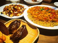 -东口码头·烧鸽子·鱼头泡饼·地方菜(金鹰悦城店)